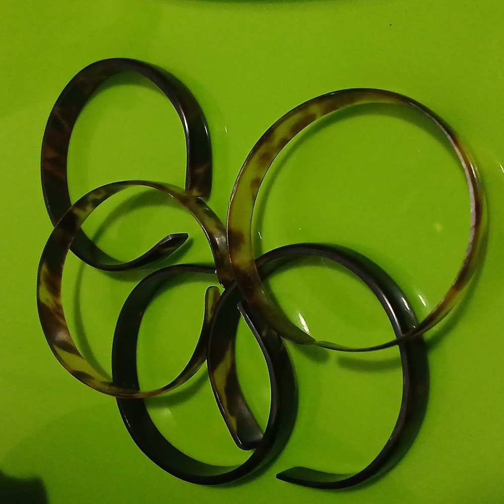 Tortoise Shell Patterned Bangles 5 Bangles - image 7